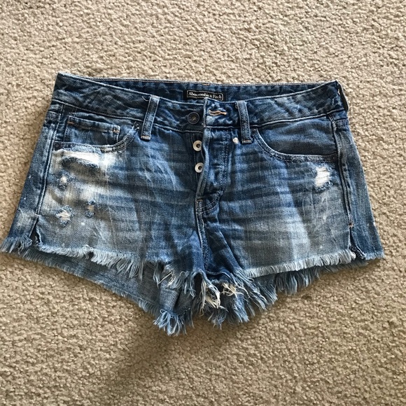 Denim shorts - Picture 1 of 6